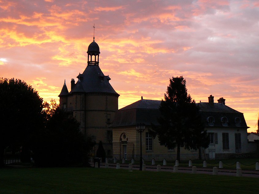 Le Donjon de Ste Genevieve-des-Bois: Le Donjon 126